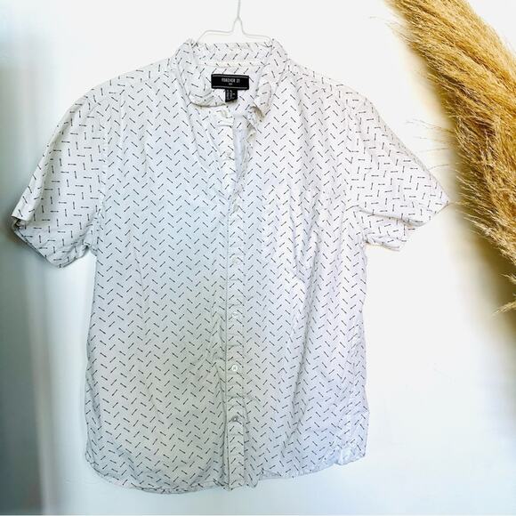 MENS FOREVER 21 White Black Arrow Print Button Down Short Sleeve Shirt Top XL - Picture 2 of 9